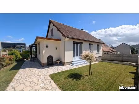 pavillon 5 pièces 105 m²