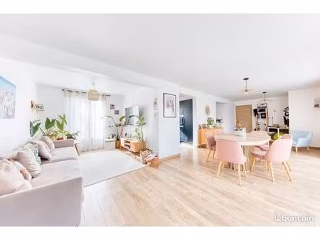 maison 5 pièces 114 m²