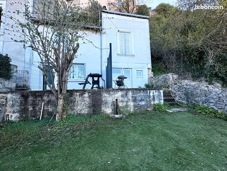immeuble 4 pièces 51 m²