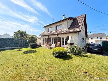 maison 5 pièces 130 m²