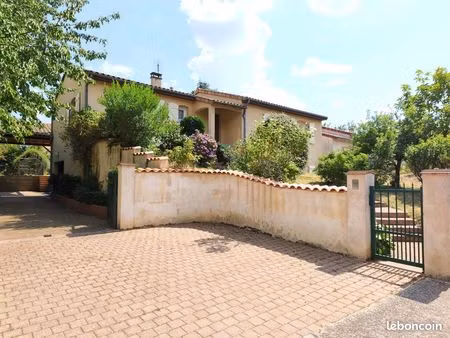 maison 6 pièces 125 m²