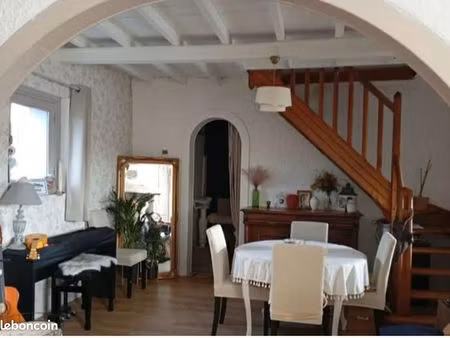 maison 4 pièces 70 m²