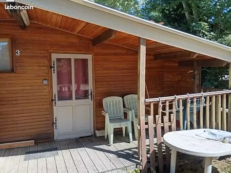 chalet dans parc résidence loisirs