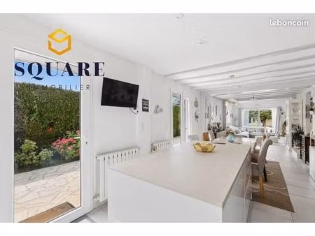 maison de ville 5 pièces 135 m²