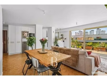 appartement 3 pièces 69 m²