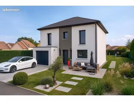 maison 104 m² boves