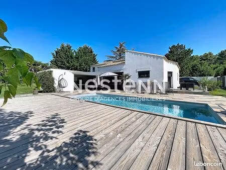 villa 5 pièces 160 m²