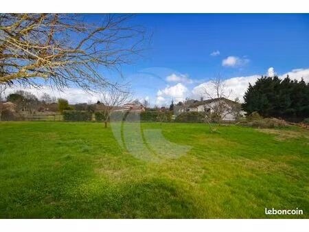 terrain montbeton