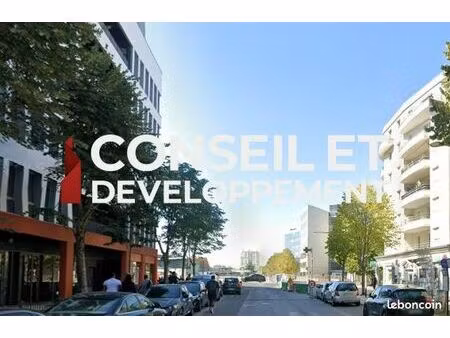 boutique 411 m² champs sur marne