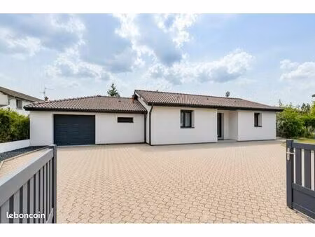 ? maison de plain-pied 100 m² – terrain 628 m² – 275 000