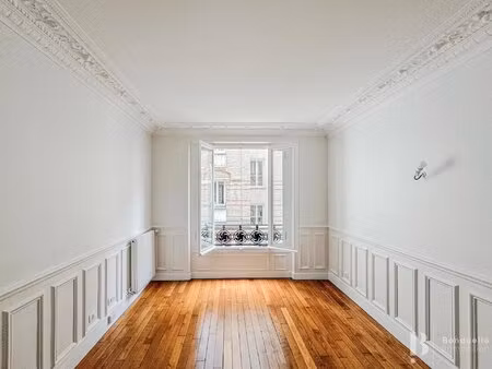 neuilly - 2 pieces 42 m² - refait a neuf - quartier pont de neuilly
