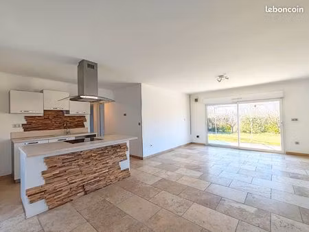 maison à mane
