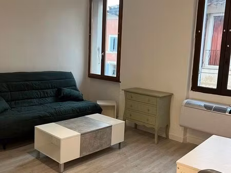 studio refait a neuf manoque centre