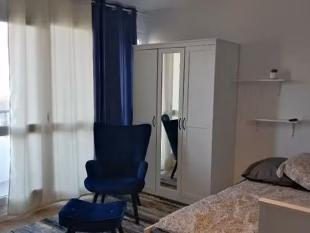chambre 1 pièce 11 m²