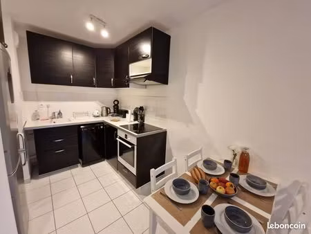 appartement t1 bis meublé 42m² – bords de marne – standing & parking (proche gare)