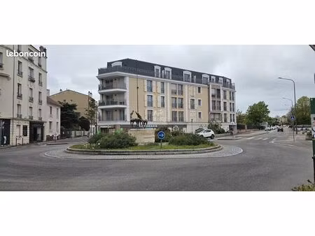 local commercial 84 m² maisons laffitte