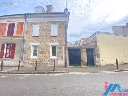 maison de village 4 pièces 94 m²