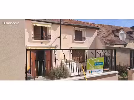 maison de village 5 pièces 100 m²