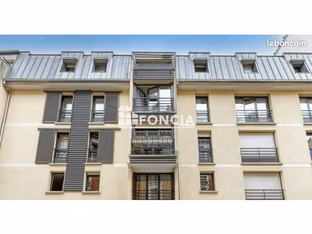 3 pièces 2 chambres à deux pas de la mairie de clichy