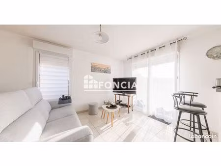 appartement duplex t3 63 54 m² avec terrasse et deux parkings