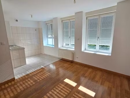 centre mirecourt grand f3