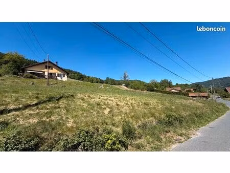 terrain 2548 m² la forge