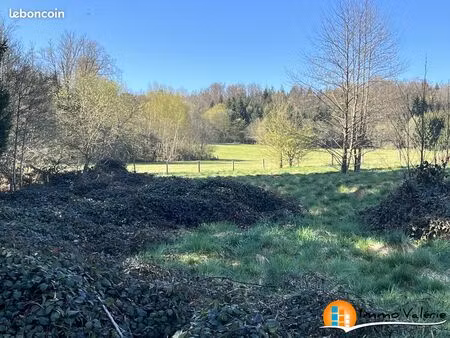 terrain 2559 m² viménil