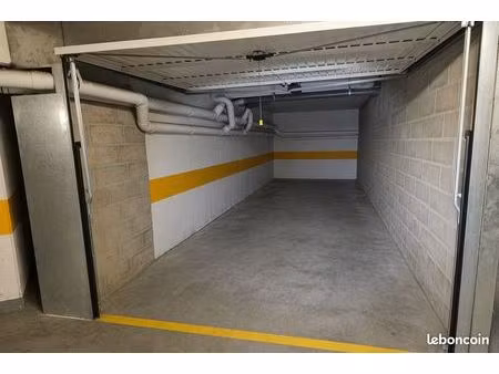 location double box – rueil-malmaison proche gare