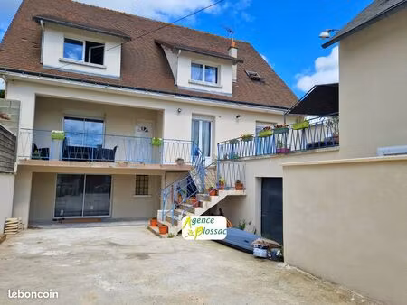 maison 11 pièces 290 m²