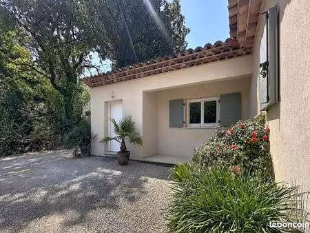 villa 4 pièces 128 m²