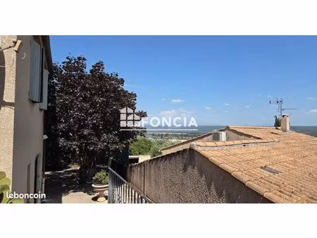 manosque  jolie villa t4 de 115 m2 sur 400 m2 de jardin avec magnifique vue