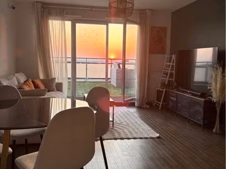 appartement t4- 90m2- 60m2 terrasse