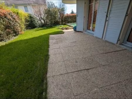 location grand t2 à divonne disponible rapidement