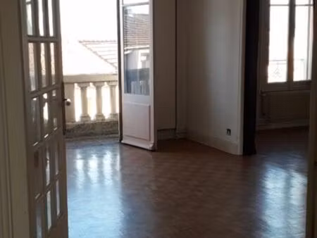 grand appartement type 3 + type 2 indépendant