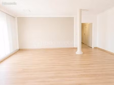 bureaux 130 m²