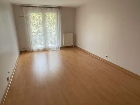 colocation possibleappartement meublé lumineux 4 pièces – 3 chambres