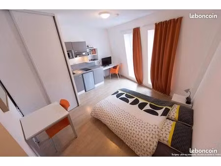 studio premium tout équipé