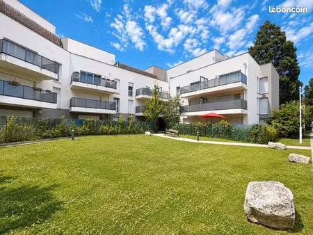 appartement 4 pièces 82 m²