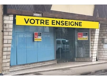 local commercial 105 m² châtellerault