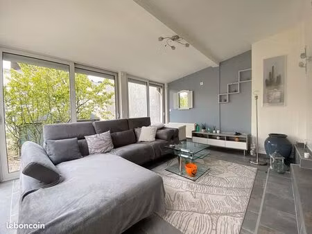 maison 7 pièces 140 m²