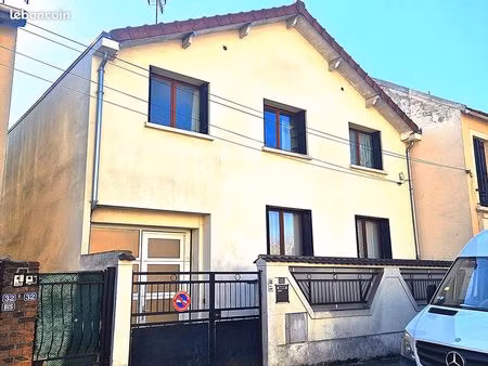 maison 7 pièces 130 m²