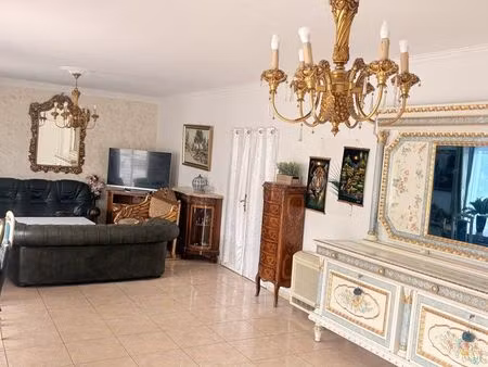 grande maison de caractère idéal famille ou investisseurs