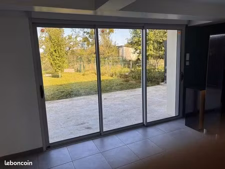 maison 4 chambres  refaites à neuves en 2020  terrain  terrasse  parking