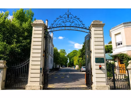 appartement de luxe à vendre à saint-cloud