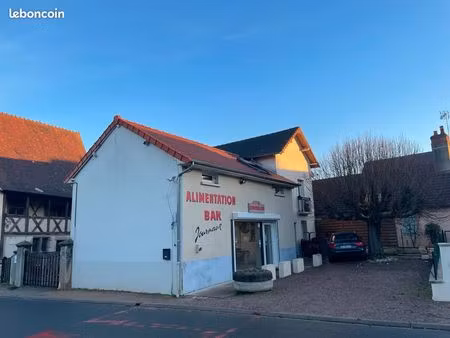 local commercial à bressolles (5min moulins)