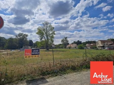 terrain 3246 m² naintre