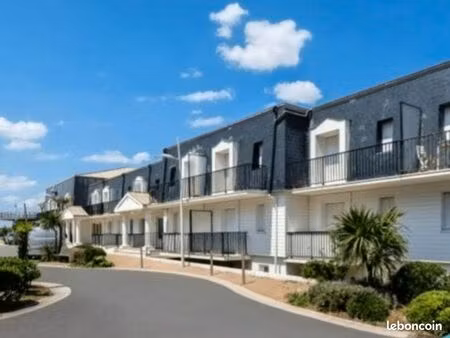 appartement 25m² cosy à deux pas de la grande plage avec parking