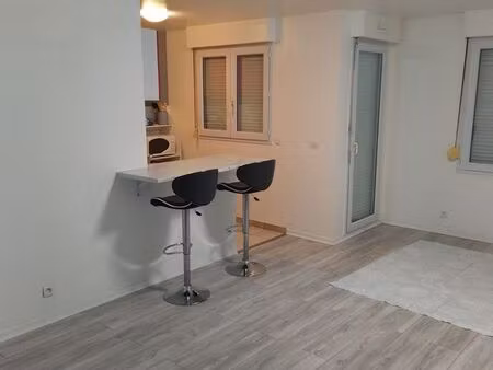 appartement studio vaujours