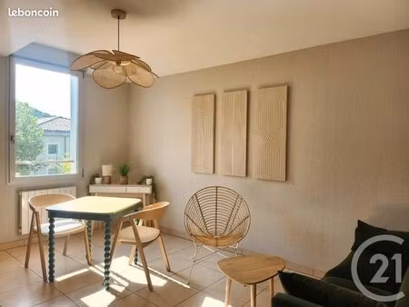 studio 1 pièce 21 m²