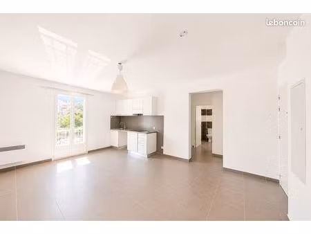 appartement 3 pièces 63 m²